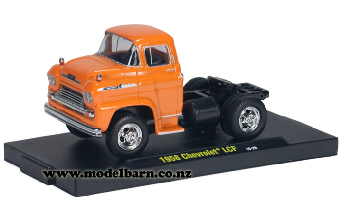 1/64 Chev Spartan LCF Prime Mover (1958, orange) - Trucks