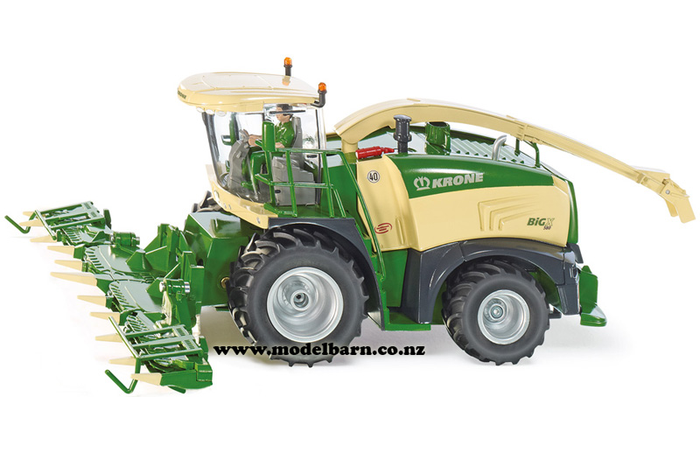 1/32 Krone Big X 580 Forage Harvester