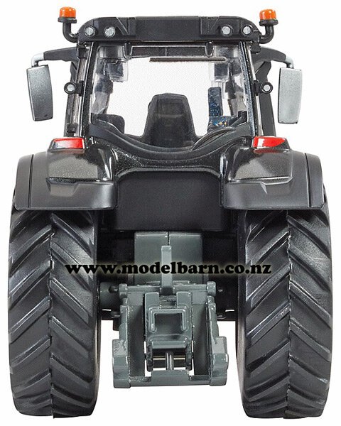 VALTRA: TOY TRACTOR Q305 BLACK