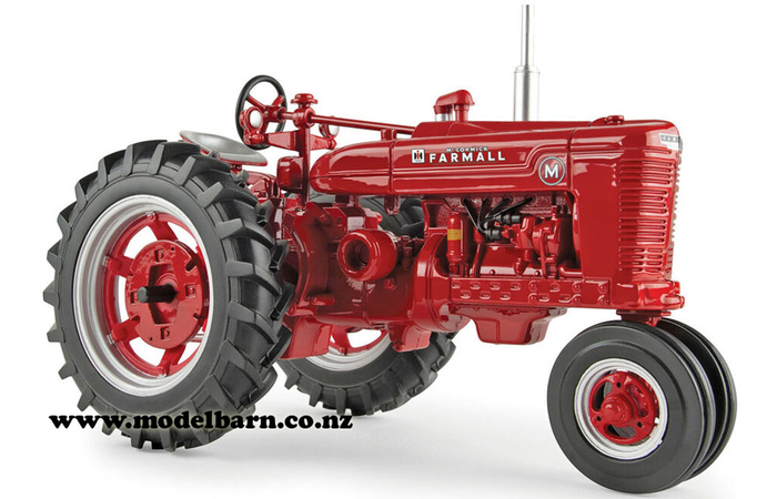 1/16 Farmall M 