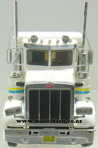 1/24 Peterbilt 359 Prime Mover (white, unboxed) 