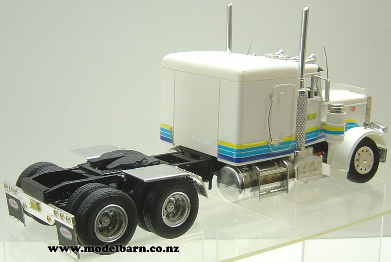 1/24 Peterbilt 359 Prime Mover (white, unboxed) 