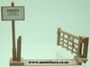 1/32 Farm Gate & Sign (x 8, unboxed) Britains