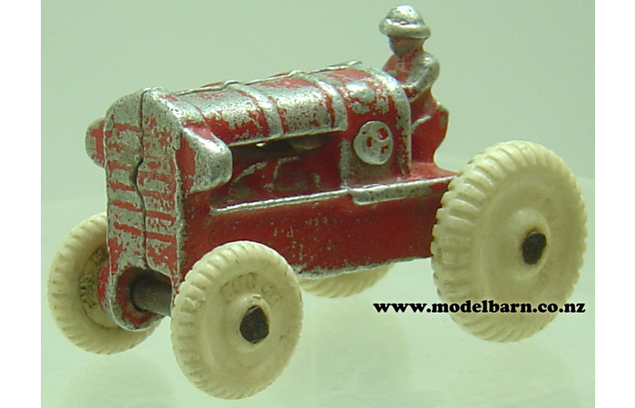 Small Allis-Chalmers Tractor (red, 78mm)