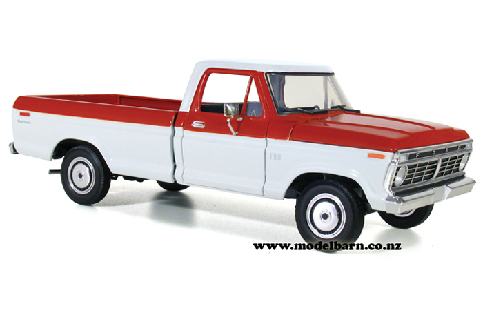 1/25 Ford F-100 Pick-Up (1973, red & white)