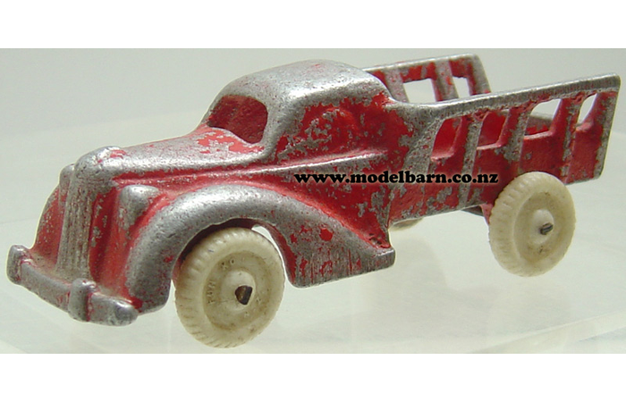 Small Farm Truck (red, 103mm)