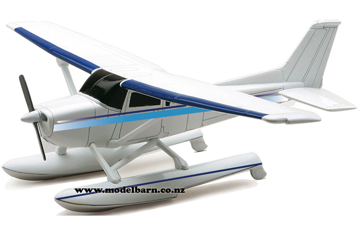 1/42 Cessna 172 Skyhawk with Floats Kitset (blue & white)