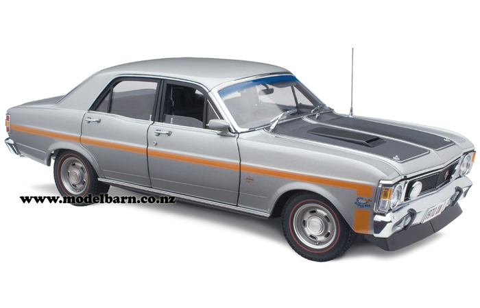 1/18 Ford XW Falcon GTHO Phase II (Silver Fox)