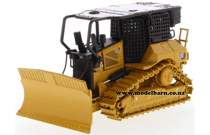 1/50 Caterpillar D5 XR LGP Fire Suppression Bulldozer