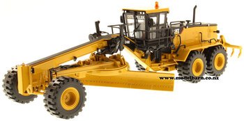 1/50 Caterpillar 24M Motor Grader-construction-and-forestry-Model Barn