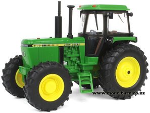 1/32 John Deere 4250 4WD-farm-equipment-Model Barn