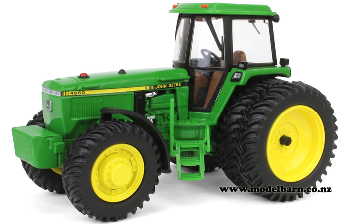 1/32 John Deere 4960 4WD with Rear Duals