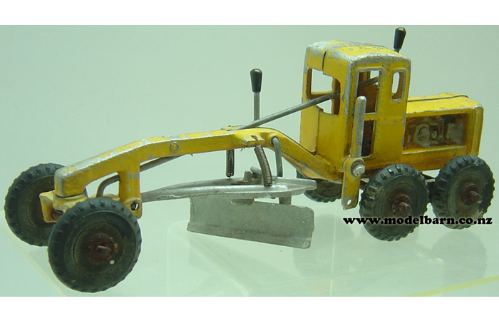 Motor Grader (yellow, 275mm)