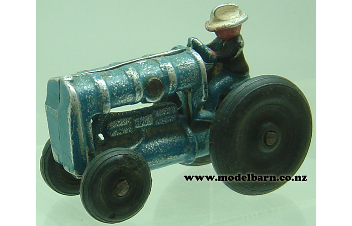 Small Fordson Tractor (blue, 91mm)