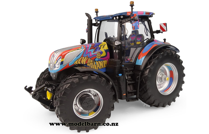 1/32 New Holland T7.300 "Basildon 60th Anniversary"