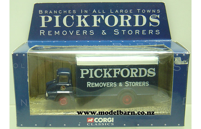 1/50 Ford Thames Trader Box Truck "Pickfords"