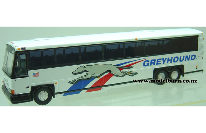 1/50 GM 5300 MCI Coach "Greyhound Lines"