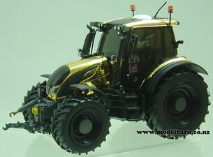 1/32 Valtra N174 with Front Weight (gold) "Machine of the year 2016" -valtra,-valmet,-volvo-Model Barn