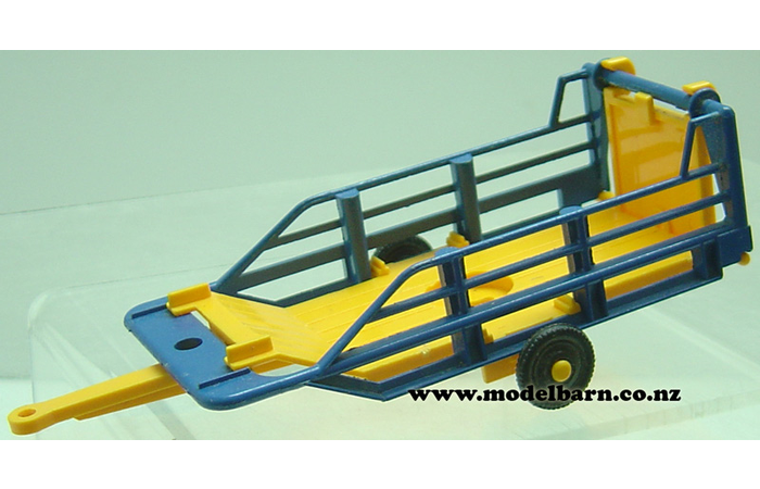 1/32 Bale Sledge (blue & yellow, unboxed)