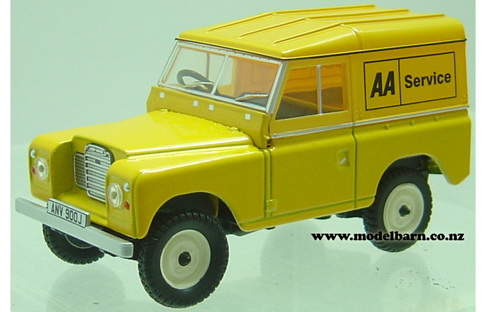 1/43 Land Rover Series III SWB "AA Service" Used