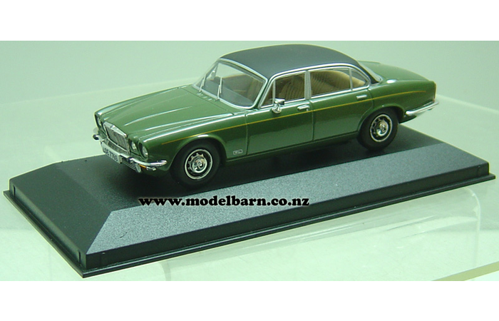 1/43 Jaguar XJ12 Series 2 LWB (Juniper Green) Used