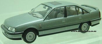 1/43 Vauxhall Carlton Mk II CDX (smoke grey) Used-other-vehicles-Model Barn