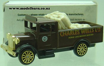 Morris Delivery Truck "Charles Wells Ltd" (84mm)-other-trucks-Model Barn