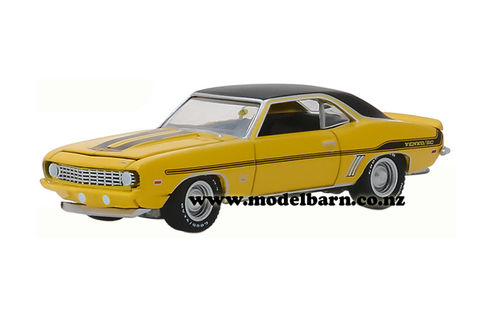 1/64 Chev Yenko COPO Camaro (1969, yellow & black)