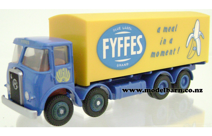 1/76 Atkinson Mark I 4-Axle Box Truck "Fyffes Bananas"