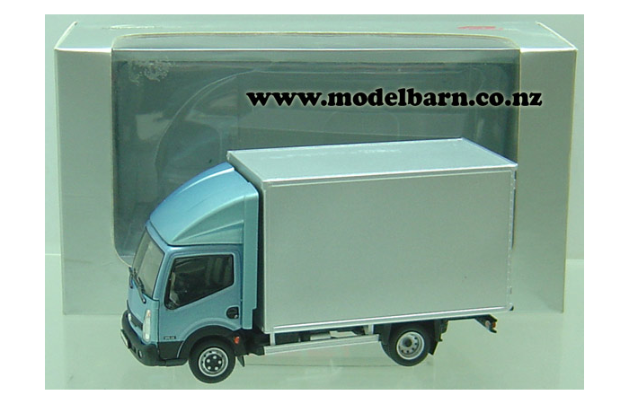 1/43 Nissan Cabstar 35.13 Box Truck