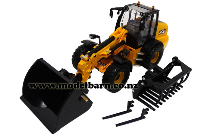 1/32 JCB TM420 Telescopic Wheel Loader