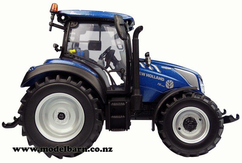 1/32 New Holland T5.140 Auto Command (2019) 