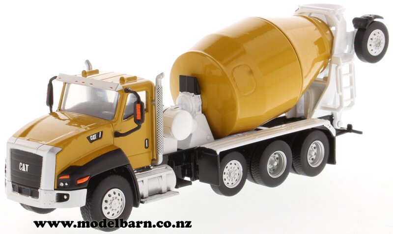 Caterpillar model online trucks