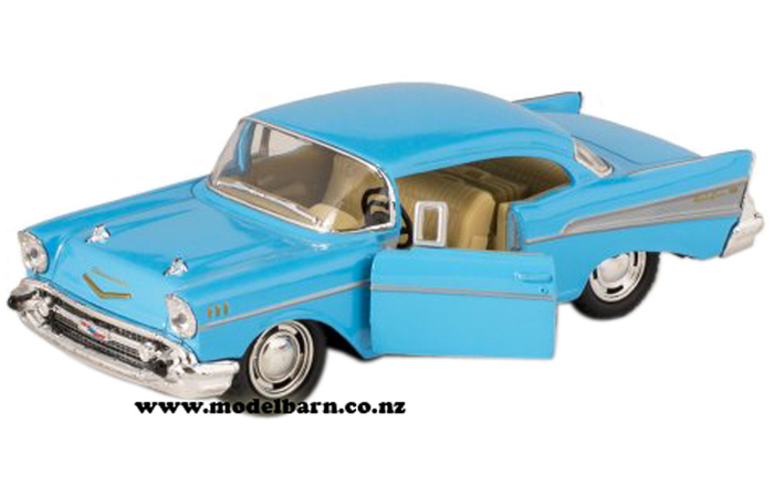 1/40 Chev Bel Air Coupe (1957, light blue)